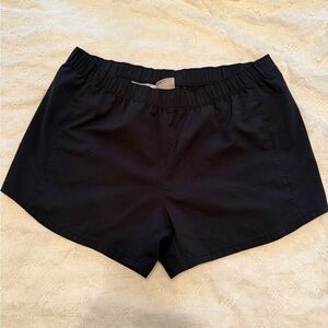 Columbia Women's Black Athletic Shorts